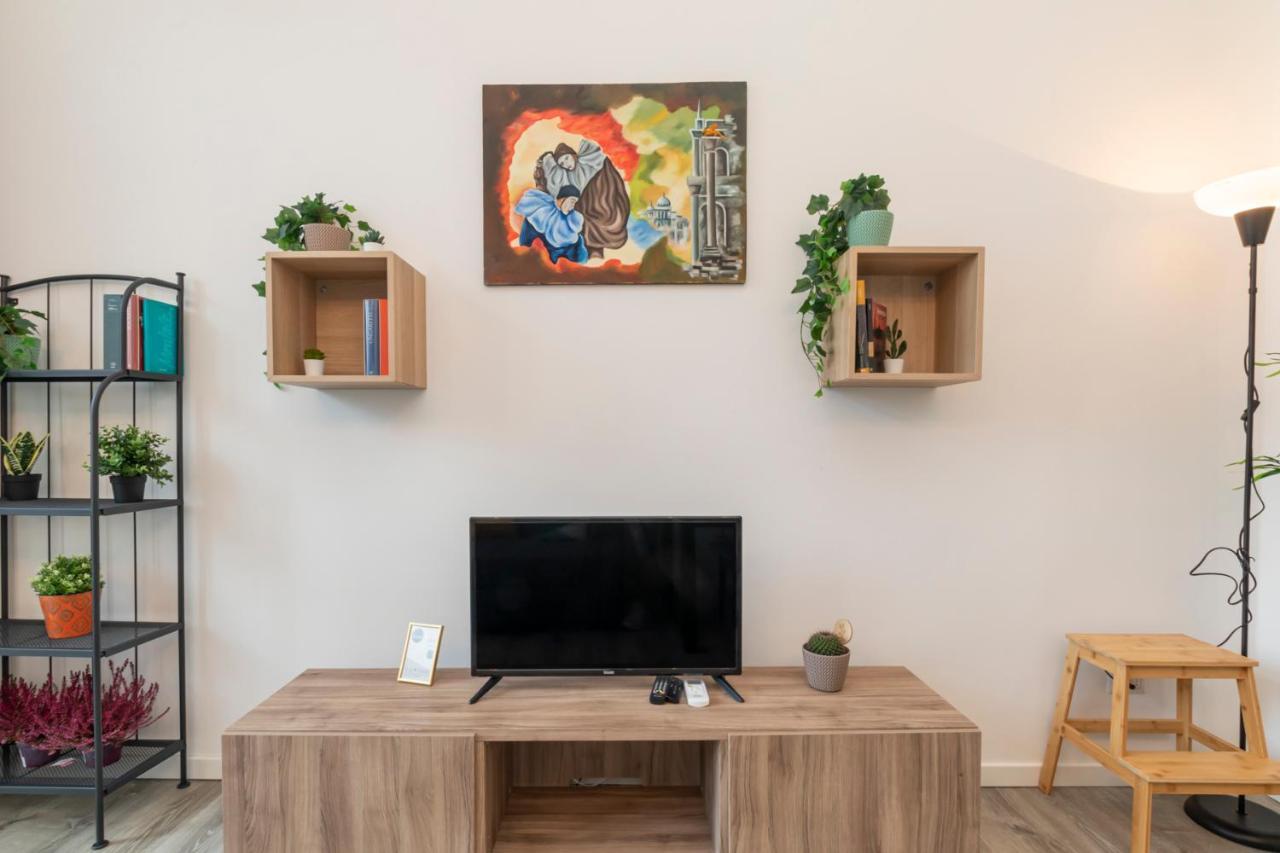 New Apartment - Gallura 11 Milan Luaran gambar